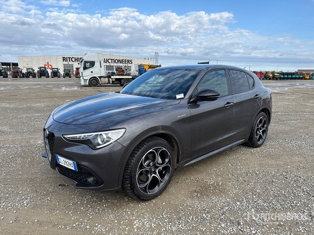 2022 Alfa Romeo Stelvio 2.2 TD Veloce Q4 154KW/210CV SUV - SUV : 사진 1 2022 Alfa Romeo Stelvio 2.2 TD Veloce Q4 154KW/210CV SUV - SUV : 사진 1