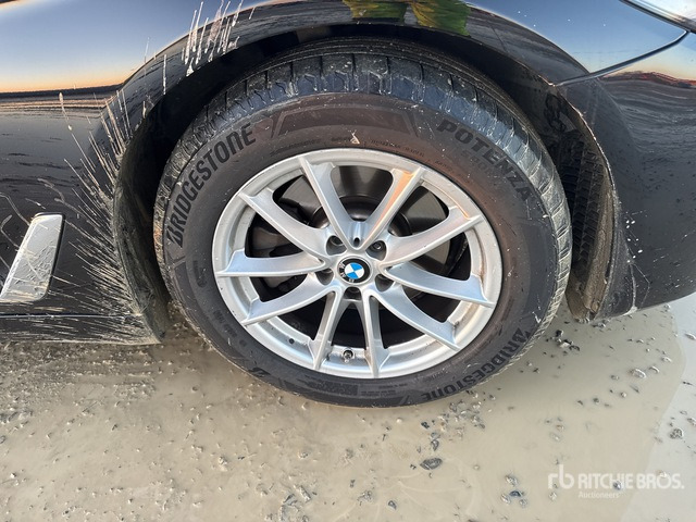 2022 BMW 520D XDRIVE BUSINESS AUTO TOURING Automobile - 차량 : 사진 4 2022 BMW 520D XDRIVE BUSINESS AUTO TOURING Automobile - 차량 : 사진 4