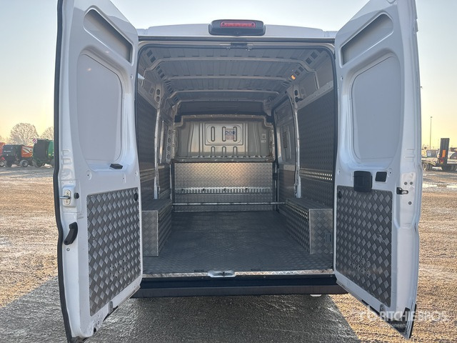 2023 Fiat Ducato 35 MH2 2.2 MJT3 140CV E6D-FIN Van Truck - 박스 트럭 : 사진 4 2023 Fiat Ducato 35 MH2 2.2 MJT3 140CV E6D-FIN Van Truck - 박스 트럭 : 사진 4