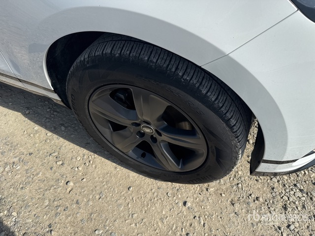 2023 Land Rover Velar 2.0 D I4 204 R-DYNAMIC S 4WD AUTO SUV - SUV : 사진 5 2023 Land Rover Velar 2.0 D I4 204 R-DYNAMIC S 4WD AUTO SUV - SUV : 사진 5