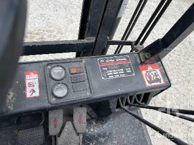 지게차 OM E20N 2000 kg (Inoperable) : 사진 10