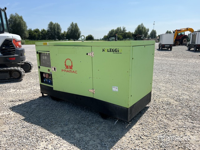 Pramac GBW110 Generator Set - 발전기 세트 : 사진 4 Pramac GBW110 Generator Set - 발전기 세트 : 사진 4