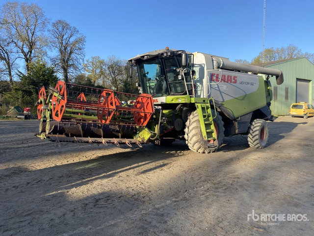 2005 Claas Lexion 520 4x4 Moissonneuse Batteuse Combine Harvester - 플레일 모어/ 멀처 : 사진 2 2005 Claas Lexion 520 4x4 Moissonneuse Batteuse Combine Harvester - 플레일 모어/ 멀처 : 사진 2