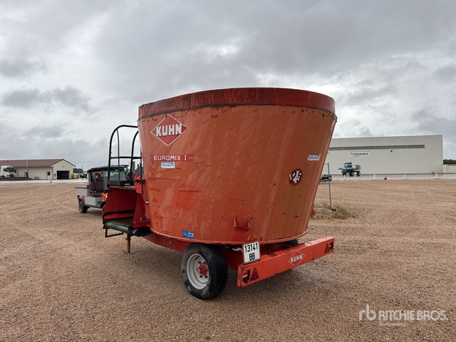 2006 Kuhn Euromix I 980 Melangeuse Distributrice Livestock Feeder - 목초 믹서 : 사진 3 2006 Kuhn Euromix I 980 Melangeuse Distributrice Livestock Feeder - 목초 믹서 : 사진 3