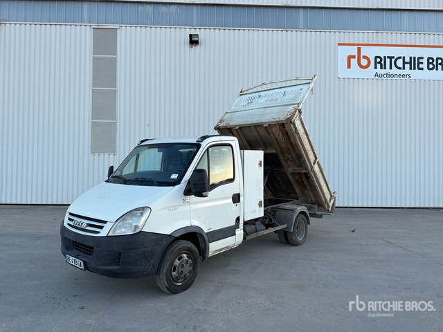 2007 Iveco 35C10 4x2 Camion Benne Dump Truck: Light Duty - 덤프트럭 : 사진 2 2007 Iveco 35C10 4x2 Camion Benne Dump Truck: Light Duty - 덤프트럭 : 사진 2