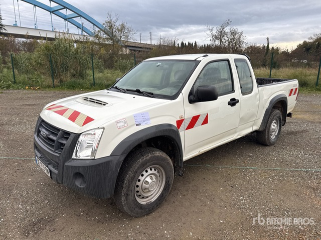2010 Isuzu D-Max 4x4 Pickup - 픽업트럭 : 사진 1 2010 Isuzu D-Max 4x4 Pickup - 픽업트럭 : 사진 1
