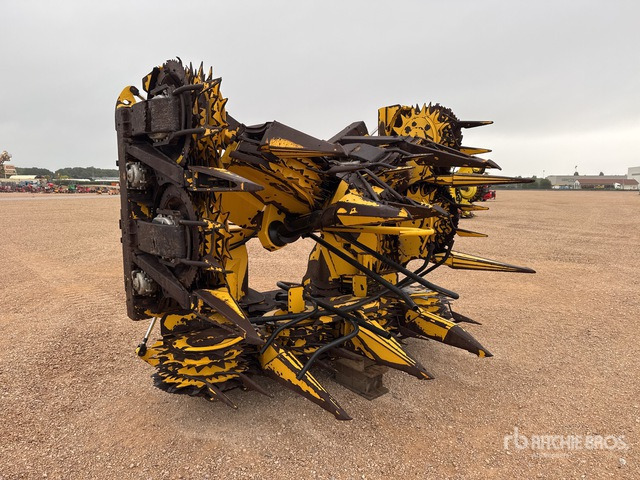 2010 New Holland FI470 Bec A Mais 10 Rangs 10 Row Corn Forage Harvester Header - 유채 헤더 확장 : 사진 2 2010 New Holland FI470 Bec A Mais 10 Rangs 10 Row Corn Forage Harvester Header - 유채 헤더 확장 : 사진 2