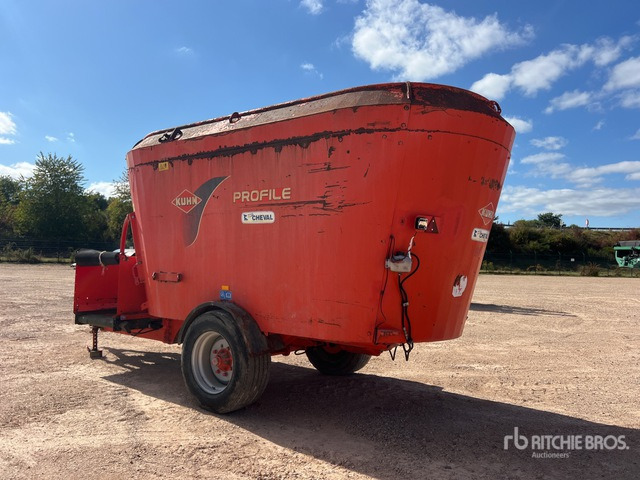 2013 Kuhn Profile 1880 Melangeuse Distributrice 1 Essi ... Feed Mixer - 목초 믹서 : 사진 3 2013 Kuhn Profile 1880 Melangeuse Distributrice 1 Essi ... Feed Mixer - 목초 믹서 : 사진 3