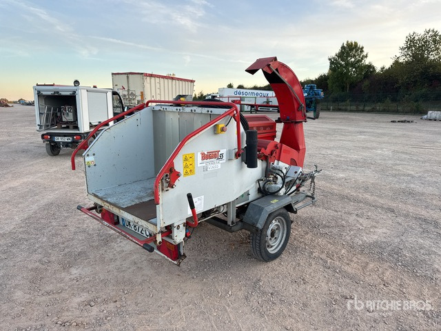 2014 Bugnot 55 BVN56 Broyeur A Vegetaux (Inoperable) Wood Chipper - 톱밥 제조기 : 사진 4 2014 Bugnot 55 BVN56 Broyeur A Vegetaux (Inoperable) Wood Chipper - 톱밥 제조기 : 사진 4