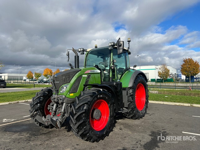 2017 Fendt 720 S4 Power 4x4 Tracteur Agricole 4WD Tractor - 장궤형 트랙터 : 사진 2 2017 Fendt 720 S4 Power 4x4 Tracteur Agricole 4WD Tractor - 장궤형 트랙터 : 사진 2