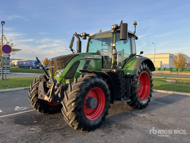 2017 Fendt 720 Vario S4 Profi Plus 4x4 Tracteur Agricole 4WD Tractor - 장궤형 트랙터 : 사진 2 2017 Fendt 720 Vario S4 Profi Plus 4x4 Tracteur Agricole 4WD Tractor - 장궤형 트랙터 : 사진 2