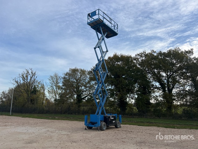 2017 Genie GS-3369RT 4x4 Diesel Nacelle Ciseau Scissor Lift - 시저 리프트 : 사진 3 2017 Genie GS-3369RT 4x4 Diesel Nacelle Ciseau Scissor Lift - 시저 리프트 : 사진 3