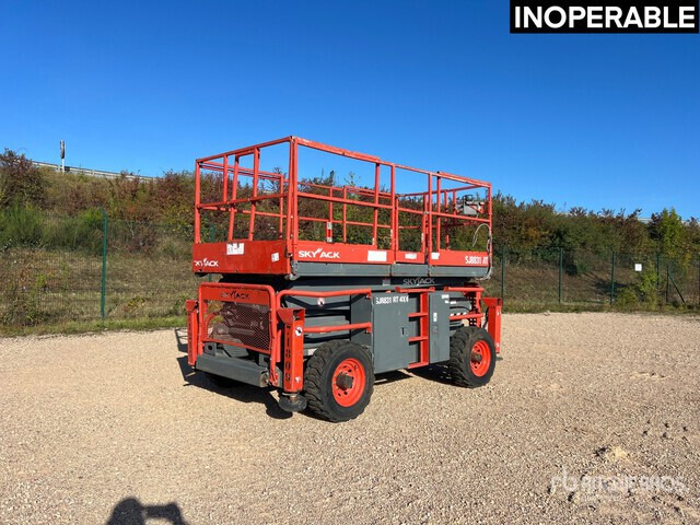 2017 Skyjack SJ8831 4x4 Nacelle Ciseaux 12 m (Inope ... Scissor Lift - 시저 리프트 : 사진 2 2017 Skyjack SJ8831 4x4 Nacelle Ciseaux 12 m (Inope ... Scissor Lift - 시저 리프트 : 사진 2
