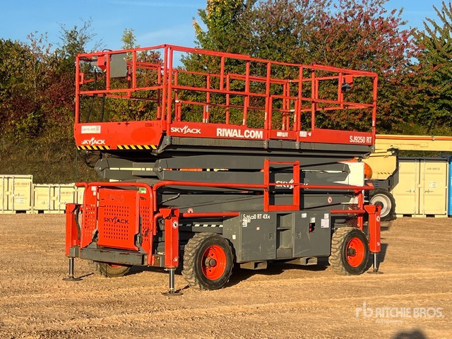 2018 Skyjack SJ9250 RT 4x4 Nacelle Ciseaux Scissor Lift - 시저 리프트 : 사진 2 2018 Skyjack SJ9250 RT 4x4 Nacelle Ciseaux Scissor Lift - 시저 리프트 : 사진 2