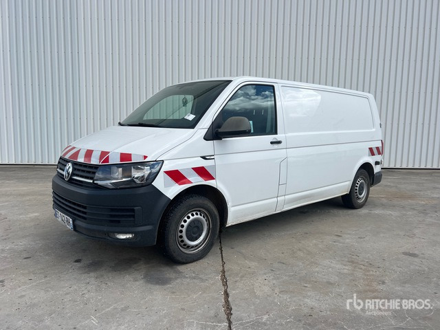2018 Volkswagen Transporter Vehicule Utilitaire 4 Motion Cargo Van - 소형 밴 : 사진 2 2018 Volkswagen Transporter Vehicule Utilitaire 4 Motion Cargo Van - 소형 밴 : 사진 2