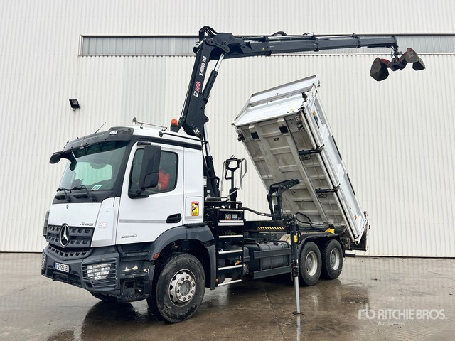 2020 Mercedes-Benz Arocs 2640 2019 Hiab BL158HD01417 5000 kg ... Dump Truck with Crane - 덤프트럭 : 사진 2 2020 Mercedes-Benz Arocs 2640 2019 Hiab BL158HD01417 5000 kg ... Dump Truck with Crane - 덤프트럭 : 사진 2