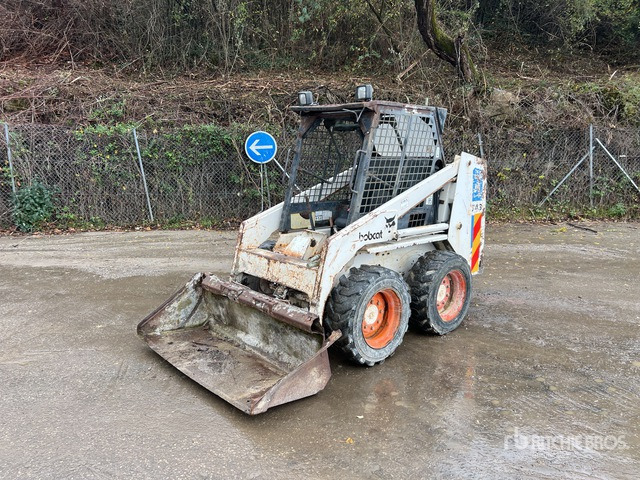Bobcat 743 Skid Steer Loader - 스키드 스티어 로더 : 사진 1 Bobcat 743 Skid Steer Loader - 스키드 스티어 로더 : 사진 1