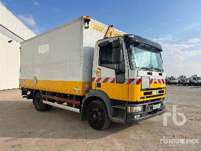 IVECO 120E24 4x2 Camion Fourgon - 박스 트럭 : 사진 4 IVECO 120E24 4x2 Camion Fourgon - 박스 트럭 : 사진 4