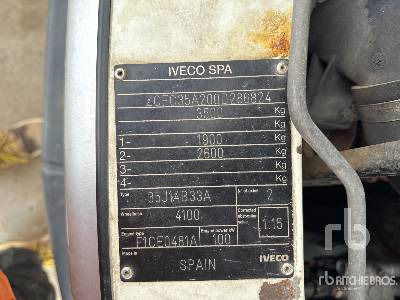 IVECO 35C14HPI 4x2 Vehicule Utilitaire - 견인 트럭 : 사진 5 IVECO 35C14HPI 4x2 Vehicule Utilitaire - 견인 트럭 : 사진 5