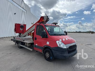 IVECO 35S11 2014 Multitel MT202 20 m on Cam ... - 트럭 탑재 고가작업 플랫폼 : 사진 4 IVECO 35S11 2014 Multitel MT202 20 m on Cam ... - 트럭 탑재 고가작업 플랫폼 : 사진 4