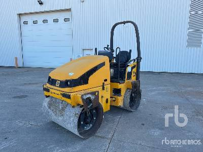 JCB VMT260-120 Compacteur Vibrant Tandem - 로드 롤러 : 사진 1 JCB VMT260-120 Compacteur Vibrant Tandem - 로드 롤러 : 사진 1