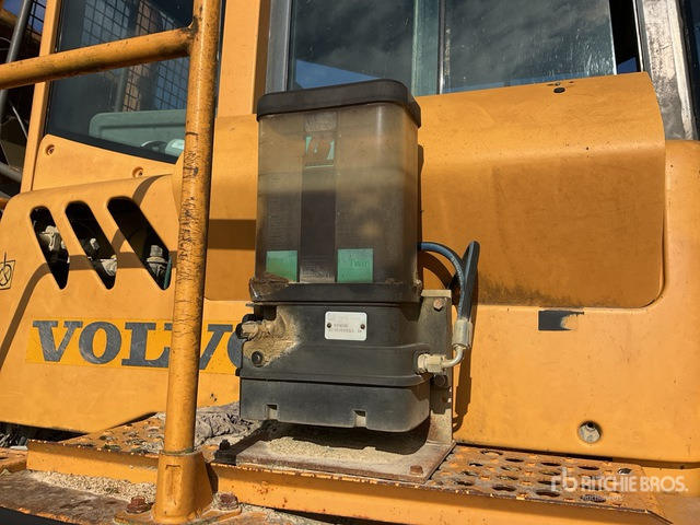 관절 덤프 2004 Volvo A25D 6x6. Articulated Dump Truck : 사진 6
