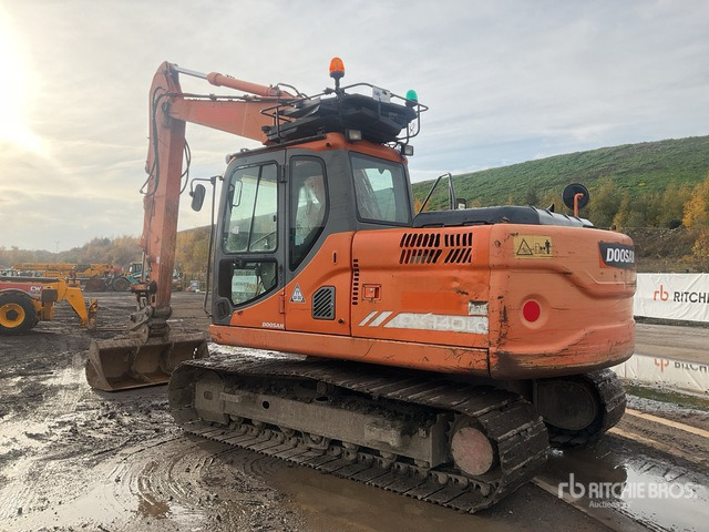 2012 Doosan DX140LC Tracked Excavator - 크롤러 굴삭기 : 사진 3 2012 Doosan DX140LC Tracked Excavator - 크롤러 굴삭기 : 사진 3