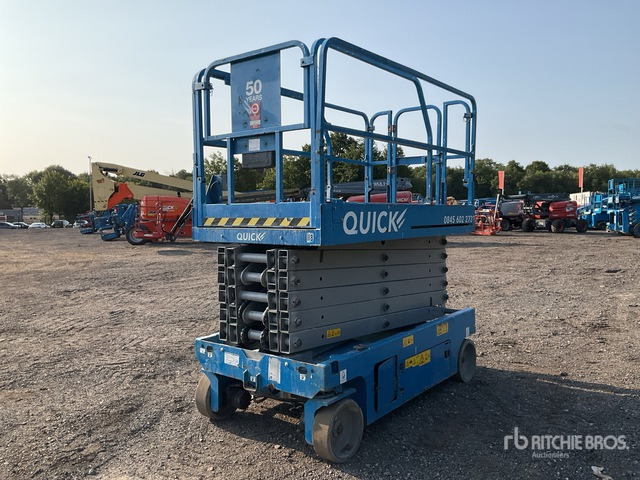 2017 Genie GS-4047 Electric Scissor Lift - 시저 리프트 : 사진 3 2017 Genie GS-4047 Electric Scissor Lift - 시저 리프트 : 사진 3