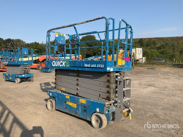 2017 Genie GS4047 Electric Scissor Lift - 시저 리프트 : 사진 2 2017 Genie GS4047 Electric Scissor Lift - 시저 리프트 : 사진 2
