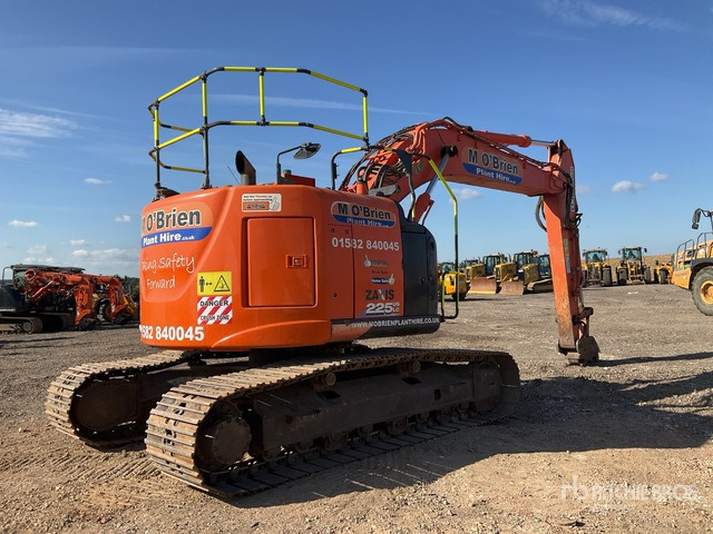 2018 Hitachi ZX225USLC-6 Tracked Excavator - 크롤러 굴삭기 : 사진 4 2018 Hitachi ZX225USLC-6 Tracked Excavator - 크롤러 굴삭기 : 사진 4