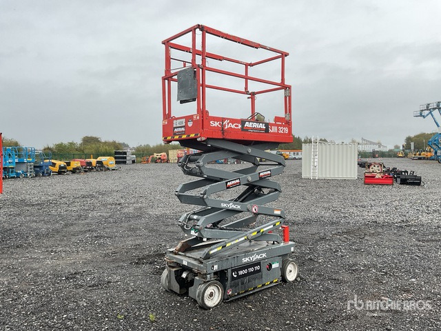 2018 Skyjack SJIII3219 2018 Skyjack SJ3219 Scissor Lift Scissor Lift - 시저 리프트 : 사진 4 2018 Skyjack SJIII3219 2018 Skyjack SJ3219 Scissor Lift Scissor Lift - 시저 리프트 : 사진 4
