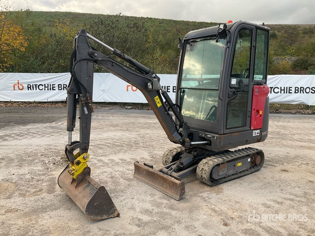 2018 Volvo EC18D Mini Excavator:  <6.6t - 미니 굴삭기 : 사진 2 2018 Volvo EC18D Mini Excavator:  <6.6t - 미니 굴삭기 : 사진 2