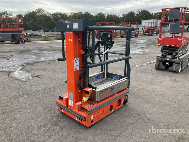 2020 Power Tower Nano SP Plus Scissor Lift Vertical Mast Lift - 수직 마스트 리프트 : 사진 3 2020 Power Tower Nano SP Plus Scissor Lift Vertical Mast Lift - 수직 마스트 리프트 : 사진 3