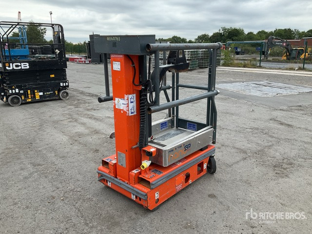 2020 Power Tower Nano SP Plus Vertical Mast Lift - 수직 마스트 리프트 : 사진 3 2020 Power Tower Nano SP Plus Vertical Mast Lift - 수직 마스트 리프트 : 사진 3