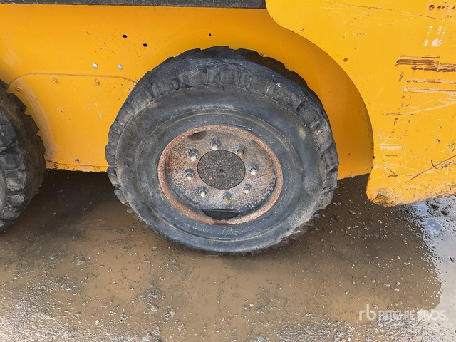 2021 Gehl R165 High Flow Skid Steer Loader - 스키드 스티어 로더 : 사진 3 2021 Gehl R165 High Flow Skid Steer Loader - 스키드 스티어 로더 : 사진 3