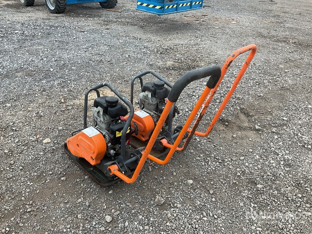 Belle LC3251 Vibratory Plate Compactor - 진동판 : 사진 4 Belle LC3251 Vibratory Plate Compactor - 진동판 : 사진 4