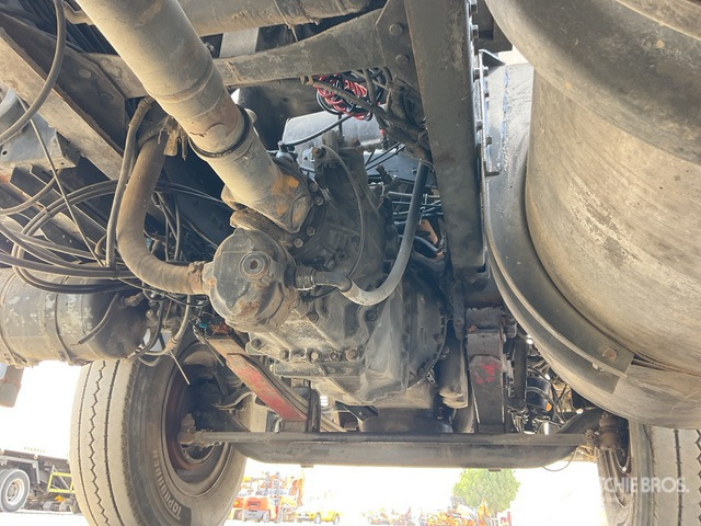 1995 Volvo FH12-420 4x2 S/A Sleeper Truck Tractor - 트랙터 유닛 : 사진 5 1995 Volvo FH12-420 4x2 S/A Sleeper Truck Tractor - 트랙터 유닛 : 사진 5