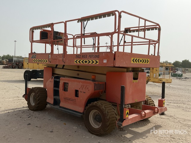 2007 JLG 4394 RT 4x4 Diesel Scissor Lift - 시저 리프트 : 사진 3 2007 JLG 4394 RT 4x4 Diesel Scissor Lift - 시저 리프트 : 사진 3