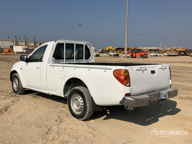 2007 Mitsubishi L200 4x2 Pickup - 픽업트럭 : 사진 2 2007 Mitsubishi L200 4x2 Pickup - 픽업트럭 : 사진 2