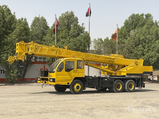 2007 XCMG QY20 20 ton 6x4 Hydraulic Truck Crane - 모바일 크레인 : 사진 1 2007 XCMG QY20 20 ton 6x4 Hydraulic Truck Crane - 모바일 크레인 : 사진 1