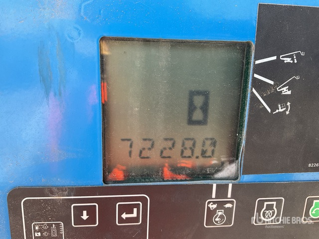 2008 Genie Z-135 4WD Diesel Articulating Boom Lift - 관절 붐 : 사진 5 2008 Genie Z-135 4WD Diesel Articulating Boom Lift - 관절 붐 : 사진 5
