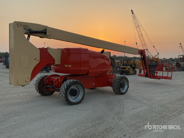 2010 JLG 800AJ 4WD Diesel Articulating Boom Lift - 관절 붐 : 사진 5 2010 JLG 800AJ 4WD Diesel Articulating Boom Lift - 관절 붐 : 사진 5