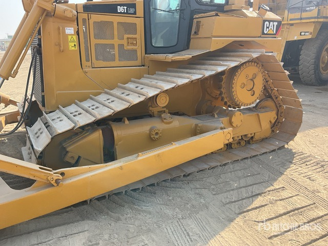 불도저 2011 Cat D6TLGP Track Tractor : 사진 6