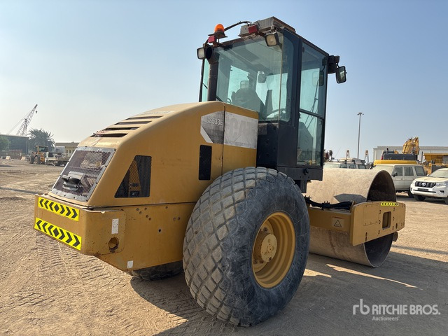 2012 Cat CS-533E Smooth Drum Compactor - 압축기 : 사진 3 2012 Cat CS-533E Smooth Drum Compactor - 압축기 : 사진 3