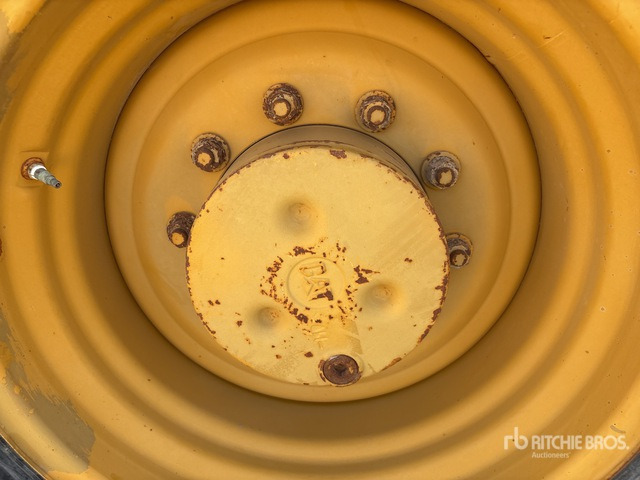 2012 Cat CS-533E Smooth Drum Compactor - 압축기 : 사진 5 2012 Cat CS-533E Smooth Drum Compactor - 압축기 : 사진 5