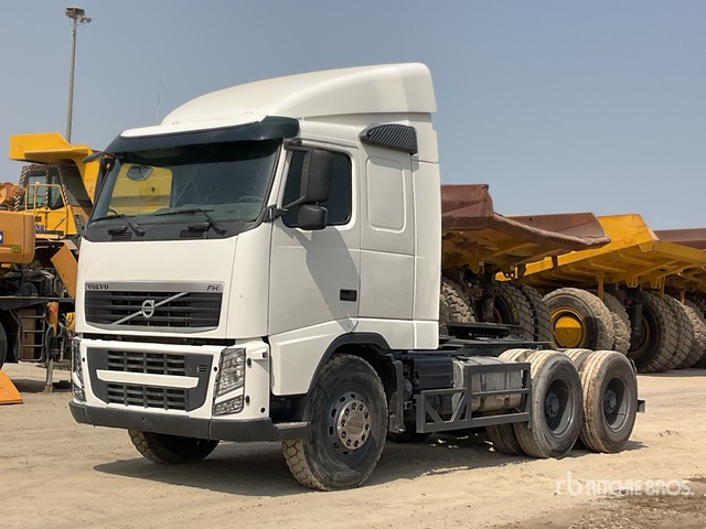 2014 Volvo FH 6x4 T/A Sleeper Truck Tractor - 트랙터 유닛 : 사진 2 2014 Volvo FH 6x4 T/A Sleeper Truck Tractor - 트랙터 유닛 : 사진 2