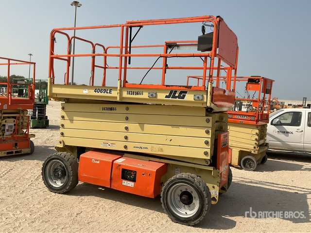 2015 JLG 4069LE Electric Scissor Lift - 시저 리프트 : 사진 1 2015 JLG 4069LE Electric Scissor Lift - 시저 리프트 : 사진 1