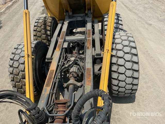 2015 Komatsu HM400-3 - 관절 덤프 : 사진 5 2015 Komatsu HM400-3 - 관절 덤프 : 사진 5