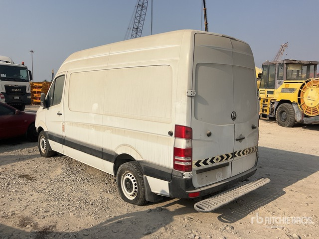 2016 Mercedes-Benz Sprinter 316 (Inoperable) Cargo Van - 패널 밴 : 사진 4 2016 Mercedes-Benz Sprinter 316 (Inoperable) Cargo Van - 패널 밴 : 사진 4