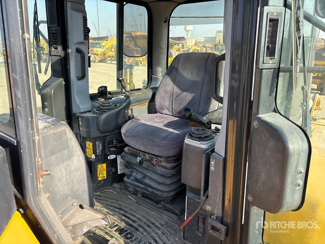 2018 Komatsu D155A-6 Crawler Dozer - 불도저 : 사진 5 2018 Komatsu D155A-6 Crawler Dozer - 불도저 : 사진 5